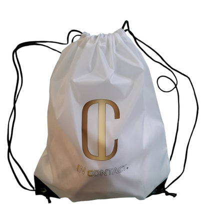 Tilpasset IC - In Contact-veske, i hvit. Lett og praktisk. Polyester.