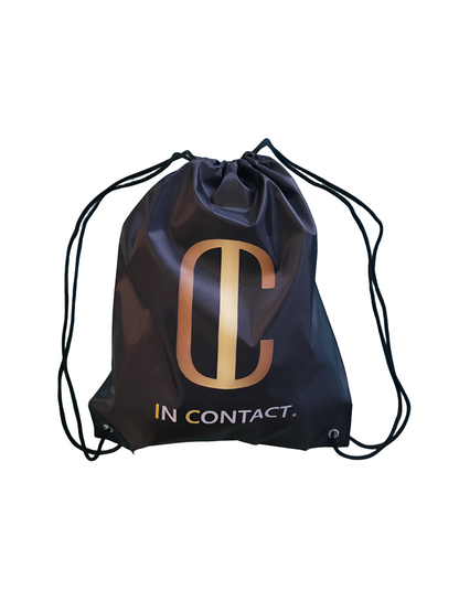 Imagem de saco de alças personalizado da IC - In Contact. De cor preta e em poliéster. Leve e pratico. 